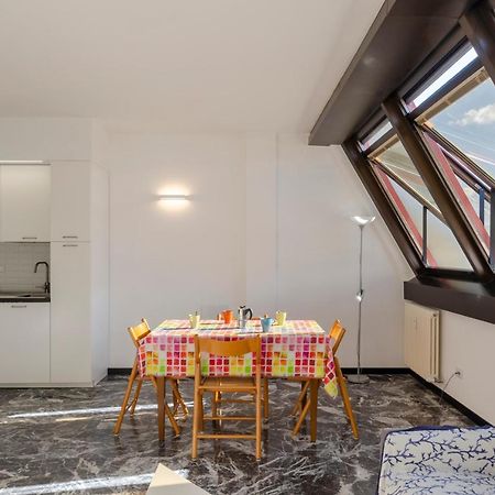 Joivy Spacious Apt For 6, Near Train Station And Beach Sestri Levante Exterior foto